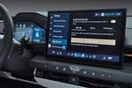 Новый информационно-развлекательный комплекс Lexus ES работает как планшет и позволяет выбрать голос ассистента
